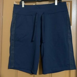 Women’s Athleta Shorts